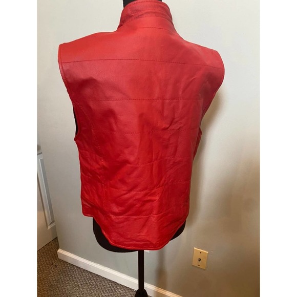 Red leather vest - Picture 3 of 4